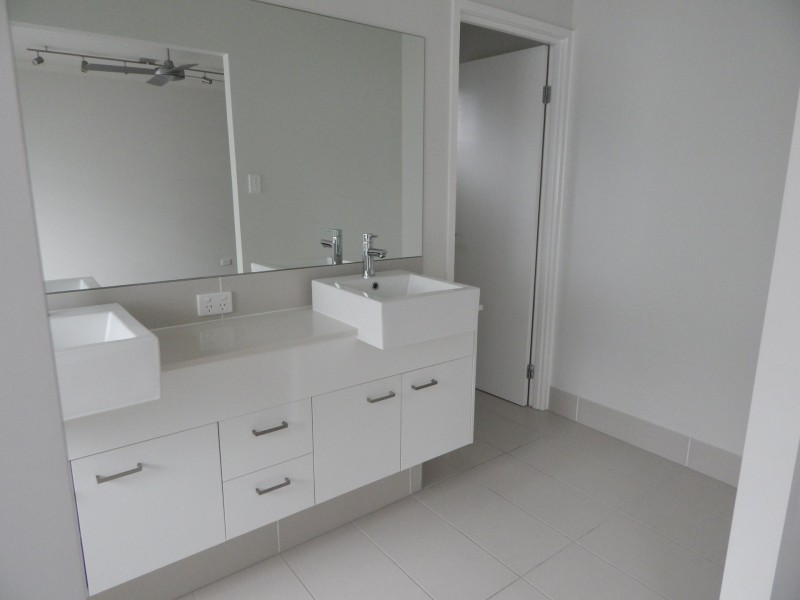 36 Blueberry Street, Banksia Beach QLD 4507