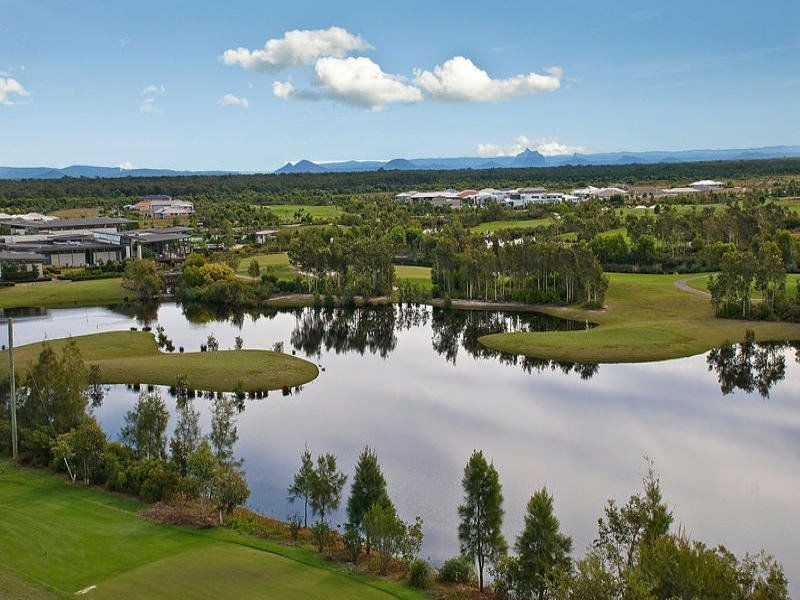 40 Vanillalily Cl, Banksia Beach QLD 4507