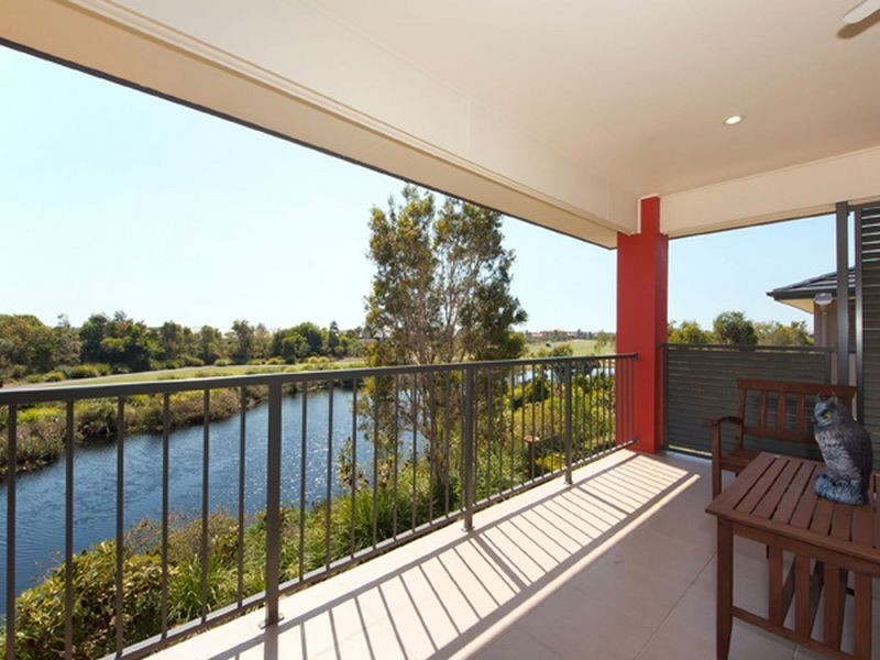 40 Vanillalily Cl, Banksia Beach QLD 4507