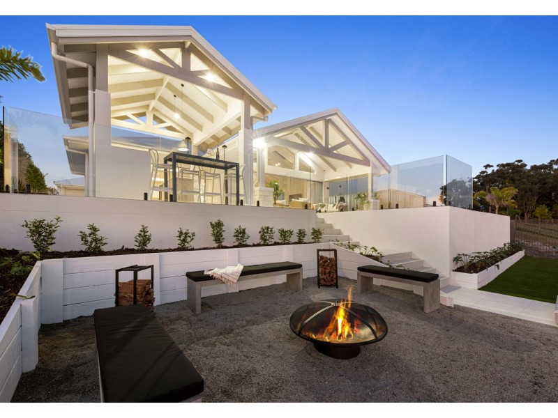 156 Cosmos Avenue, Banksia Beach QLD 4507