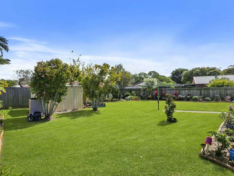 9 Fowler Drive, Caboolture South QLD 4510