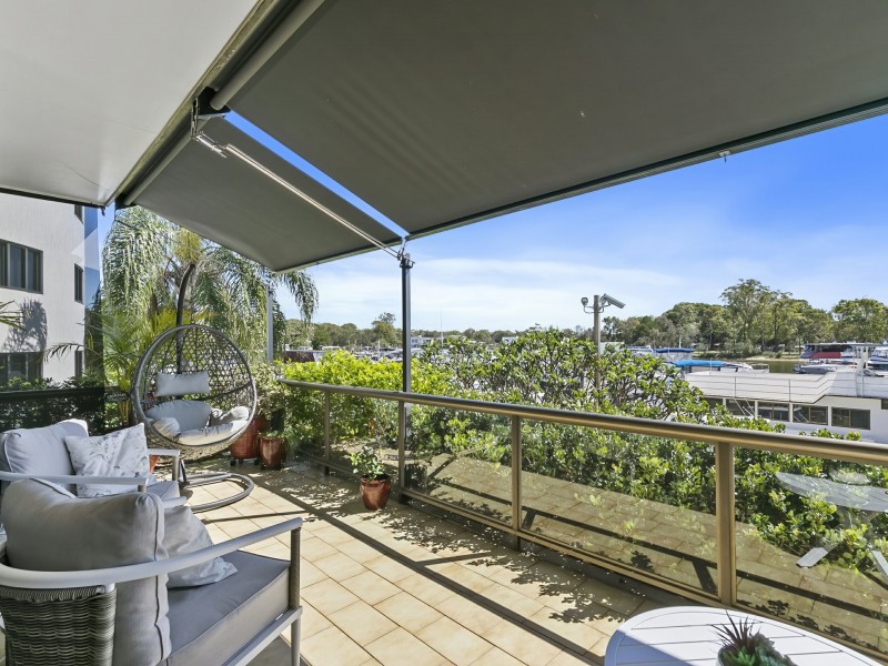 2/9-11 Spinnaker Drive, Sandstone Point QLD 4511