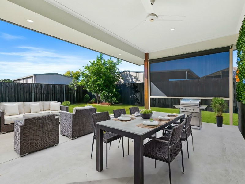 21 Grasstree Place, Ningi QLD 4511