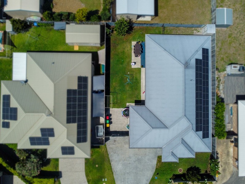 21 Grasstree Place, Ningi QLD 4511