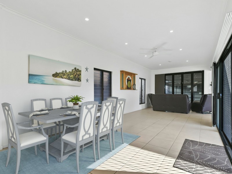 65 Welsby Parade, Bongaree QLD 4507