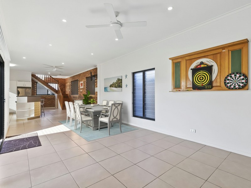 65 Welsby Parade, Bongaree QLD 4507
