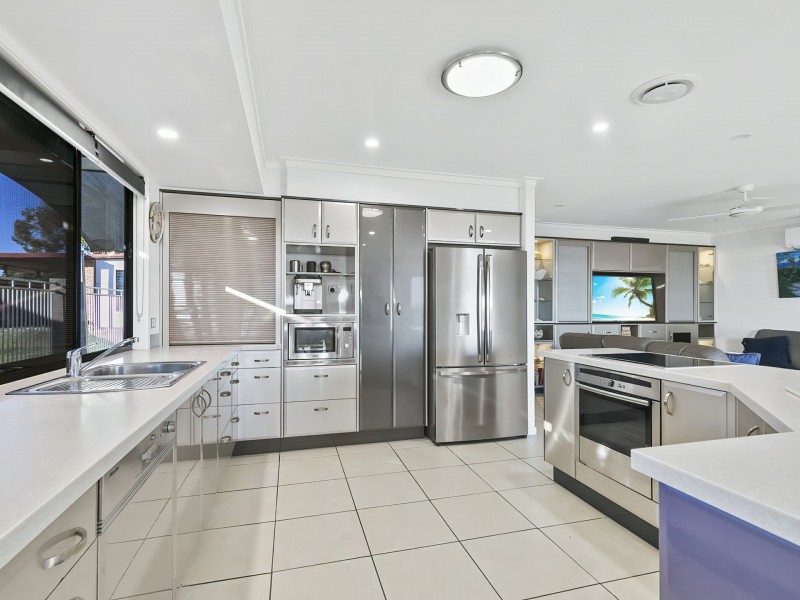 65 Welsby Parade, Bongaree QLD 4507