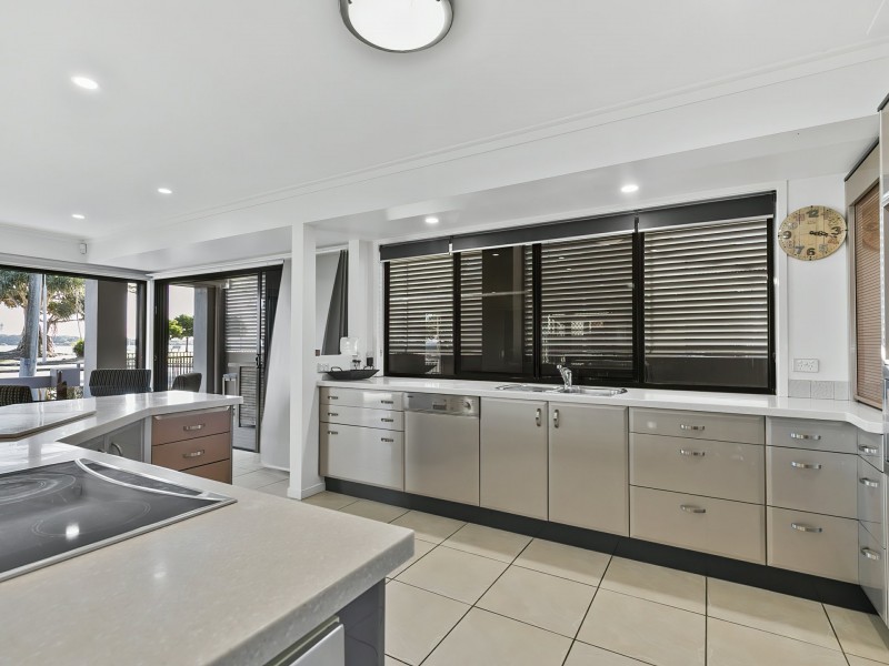 65 Welsby Parade, Bongaree QLD 4507