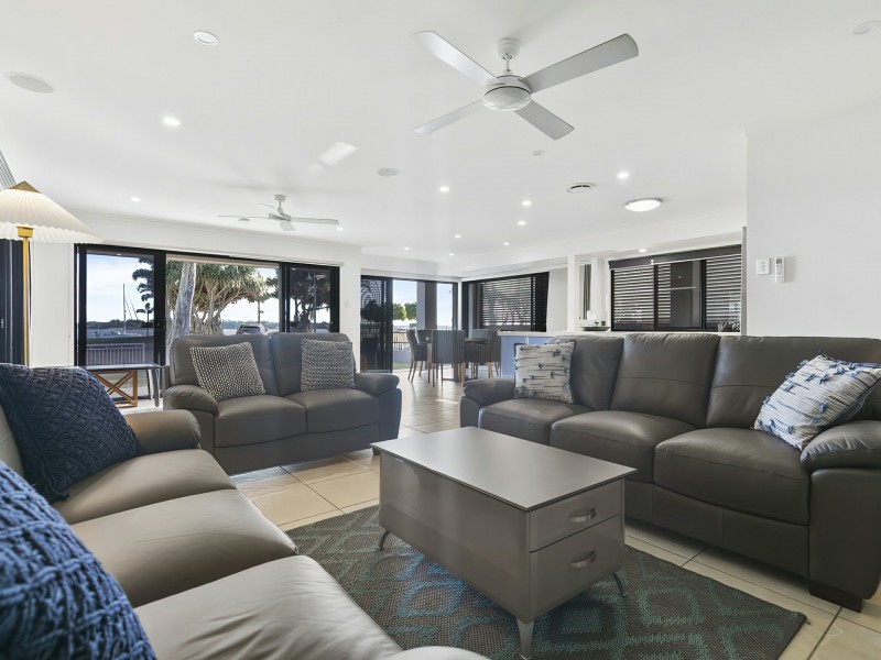 65 Welsby Parade, Bongaree QLD 4507