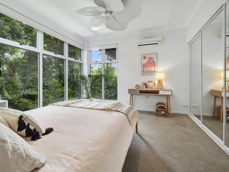 15 Dowsett Close, Yorkeys Knob QLD 4878