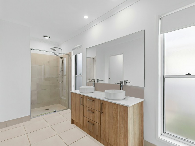 13 Elanus Court, Banksia Beach QLD 4507