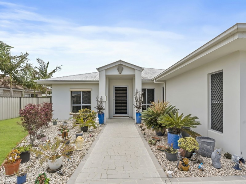 36 Pentas Drive, Bongaree QLD 4507