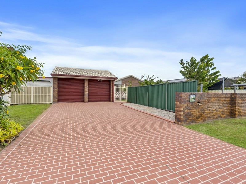 12 Jasmin Drive, Bongaree QLD 4507