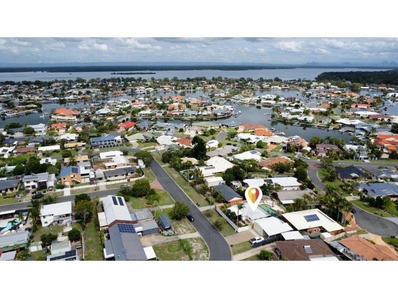 9 Frederick Street, Banksia Beach QLD 4507