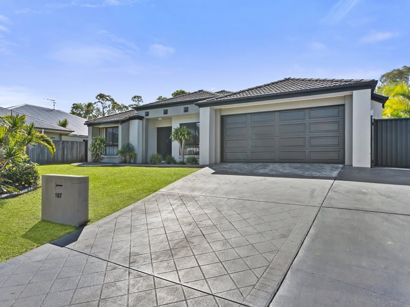 107 Cosmos Avenue, Banksia Beach QLD 4507