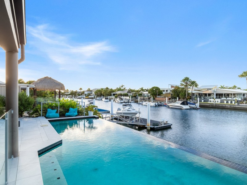 105 Marina Boulevard, Banksia Beach QLD 4507