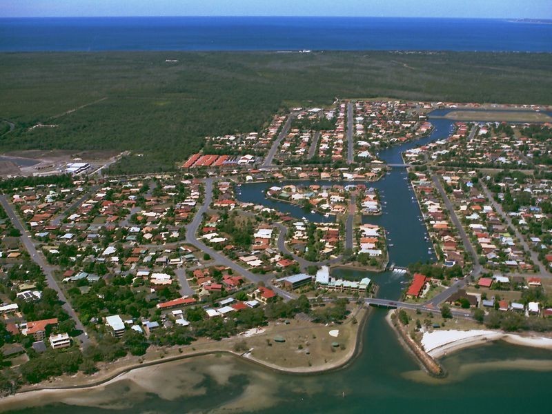 5 Rose Court, Bribie Island QLD 4507