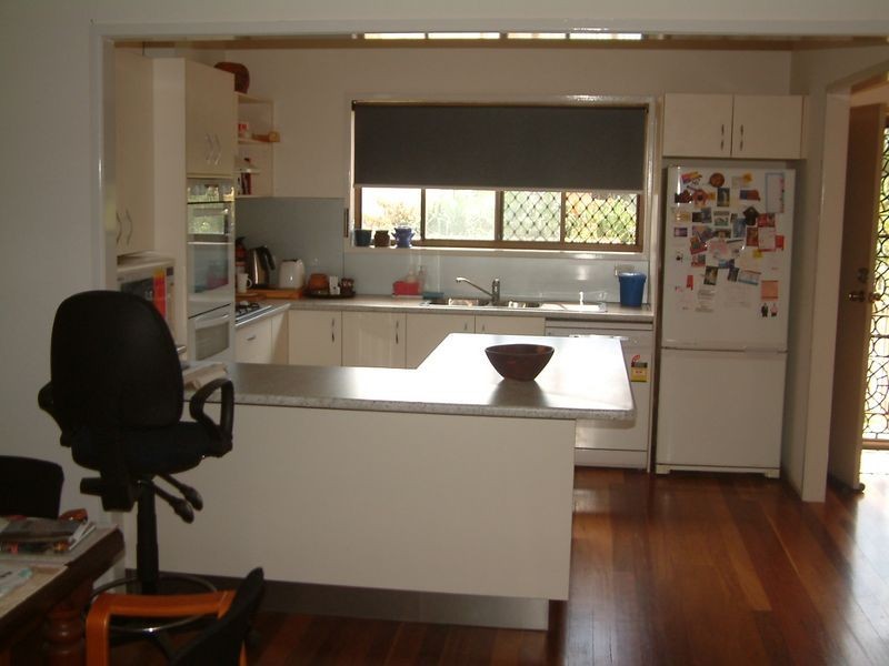 5 Rose Court, Bribie Island QLD 4507