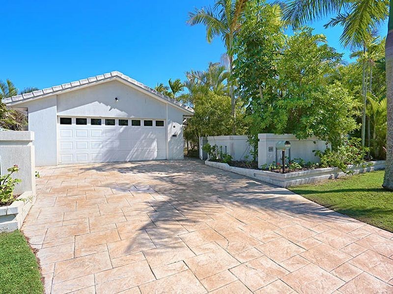 14 Tradewinds Drive, Banksia Beach QLD 4507