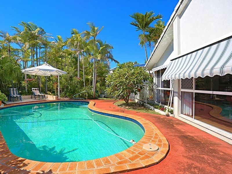14 Tradewinds Drive, Banksia Beach QLD 4507