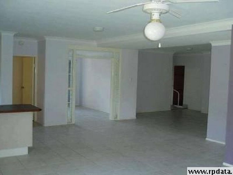 1/15 First Avenue, Woorim QLD 4507