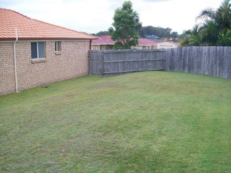 14 Scarborough Court, Sandstone Point QLD 4511