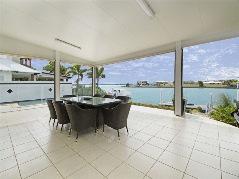 49 Seaside Drrive, Banksia Beach QLD 4507
