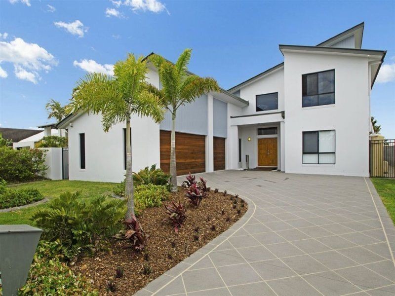 49 Seaside Drrive, Banksia Beach QLD 4507