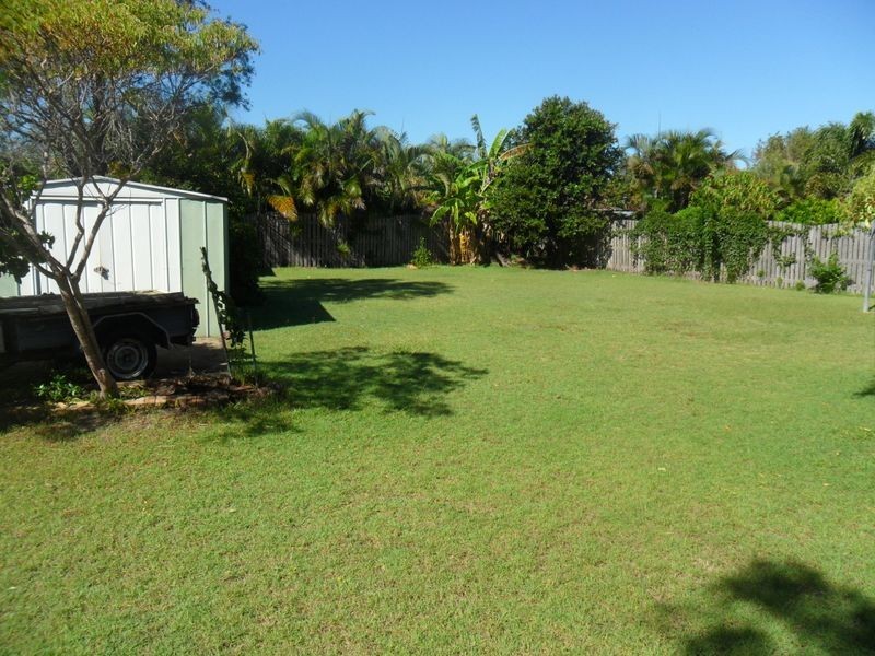 14 Flamingo Drive, Banksia Beach QLD 4507