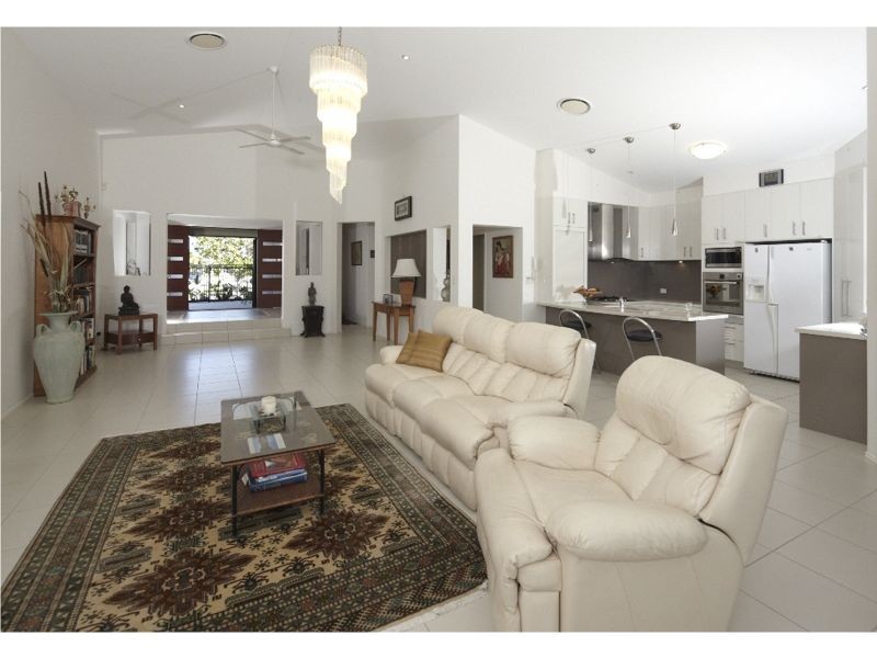 28 North Point, Banksia Beach QLD 4507