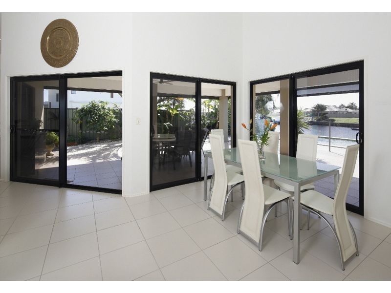 28 North Point, Banksia Beach QLD 4507