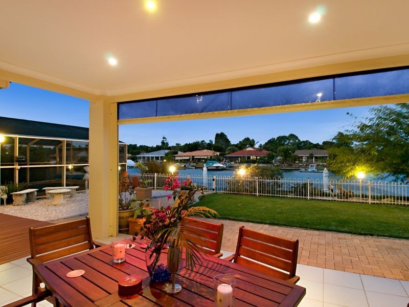 1 Castaway Court, Banksia Beach QLD 4507