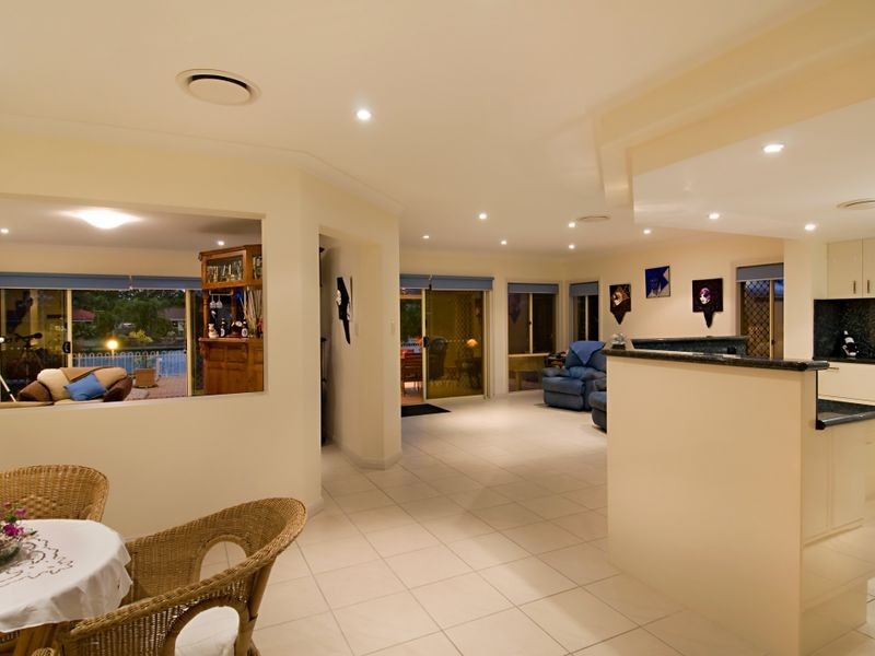 1 Castaway Court, Banksia Beach QLD 4507