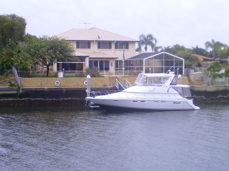 1 Castaway Court, Banksia Beach QLD 4507