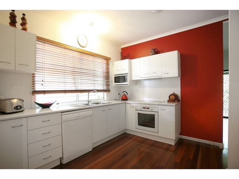 21 Bonham Street, Bongaree QLD 4507