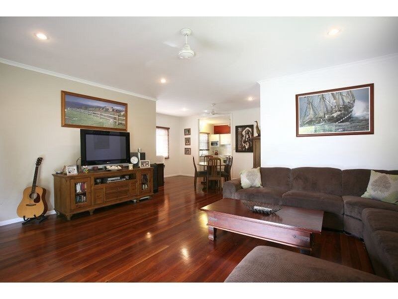 21 Bonham Street, Bongaree QLD 4507