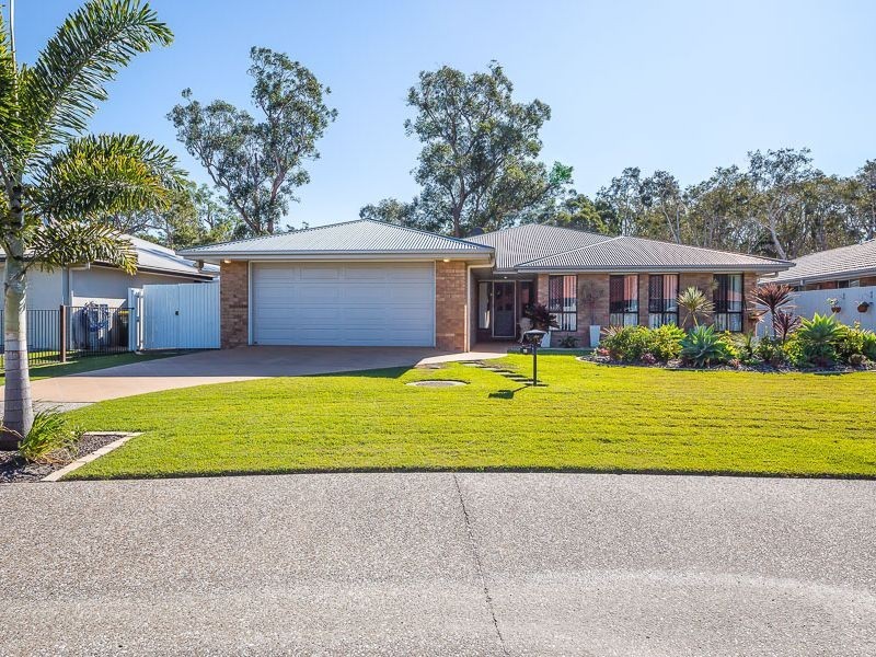 11 Echidna Place, Ningi QLD 4511