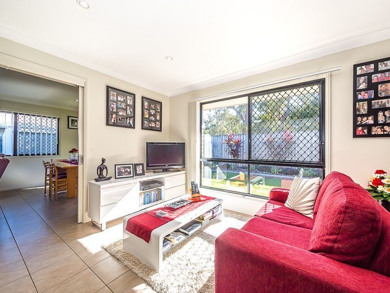 11 Echidna Place, Ningi QLD 4511