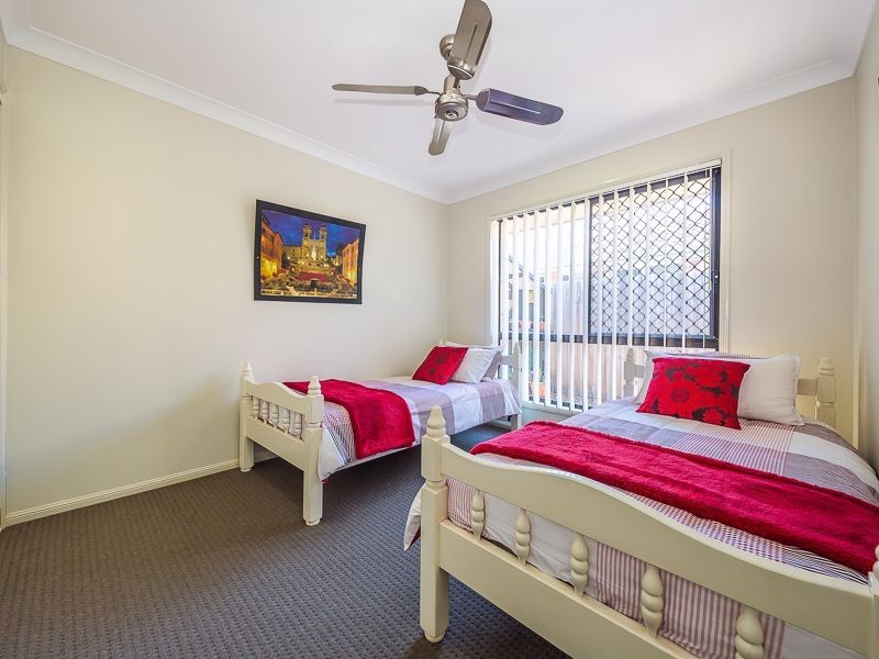 11 Echidna Place, Ningi QLD 4511