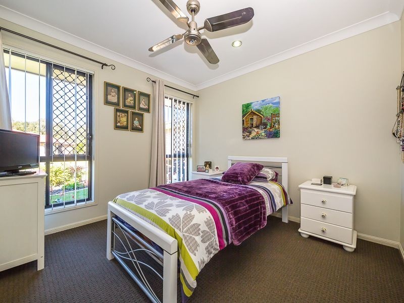 11 Echidna Place, Ningi QLD 4511