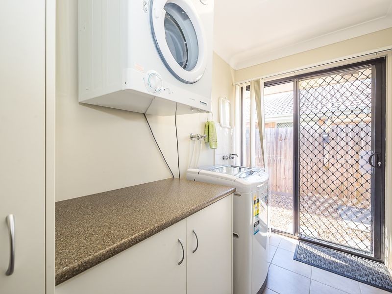 11 Echidna Place, Ningi QLD 4511