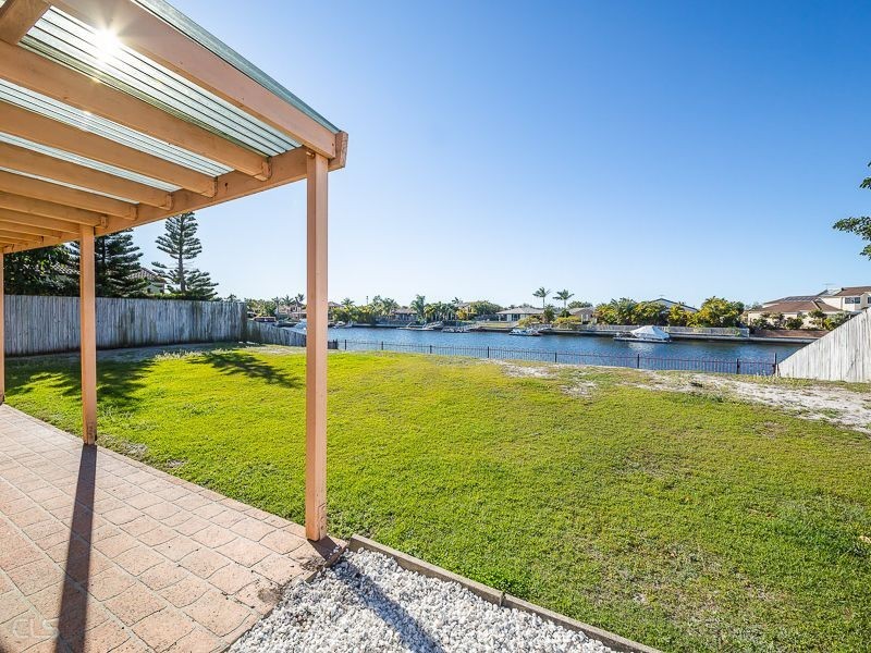 23 Bowsprit Court, Banksia Beach QLD 4507