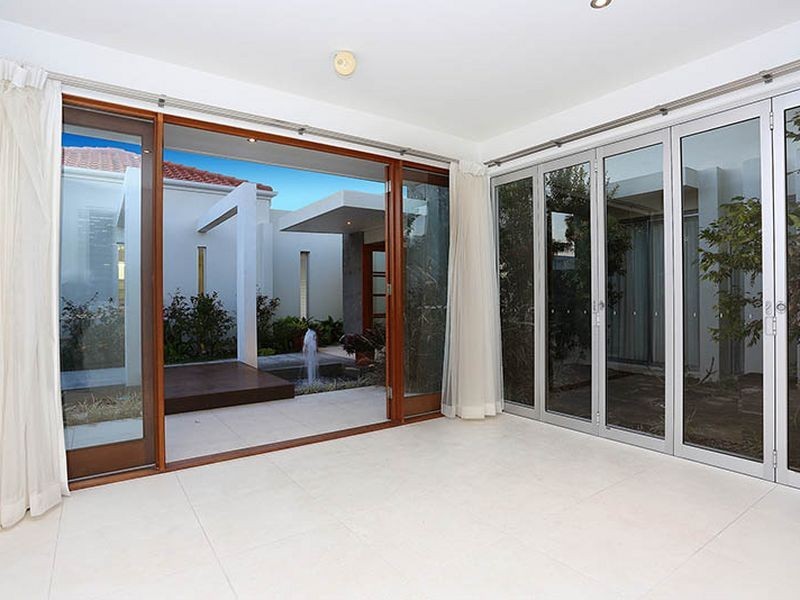 32 The Promontory, Banksia Beach QLD 4507