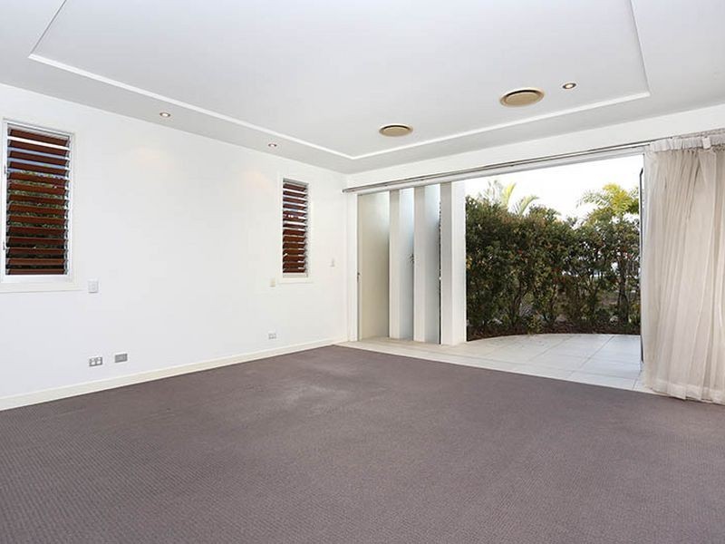 32 The Promontory, Banksia Beach QLD 4507