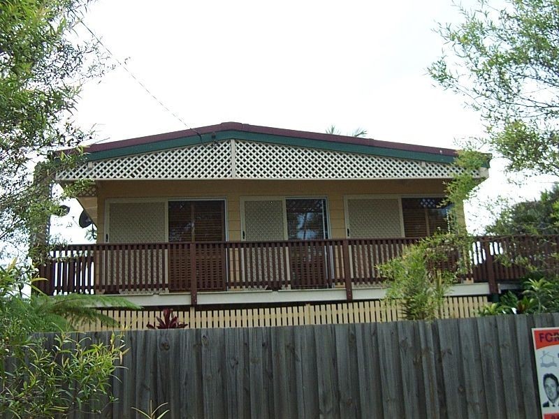 1 Sunderland Drive, Bribie Island QLD 4507