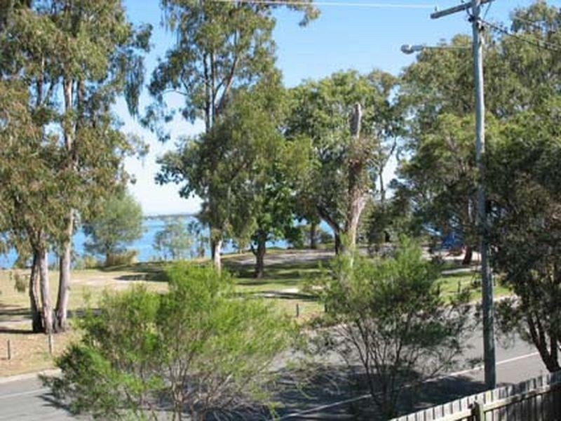 1 Sunderland Drive, Bribie Island QLD 4507