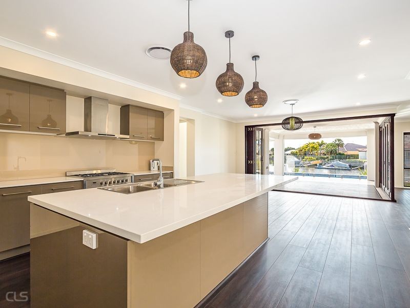 121 Voyagers Drive, Banksia Beach QLD 4507