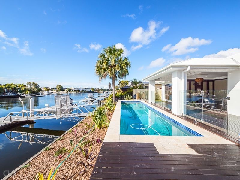 121 Voyagers Drive, Banksia Beach QLD 4507
