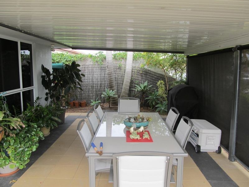 24 Topsail Circuit, Banksia Beach QLD 4507