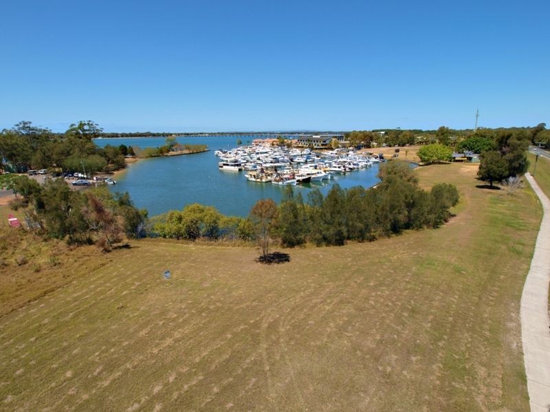 Sandstone Point QLD 4511